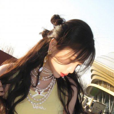 漂亮继母轻松拿捏纨绔父子