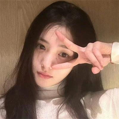 汉娜·盖茨比：道格拉斯